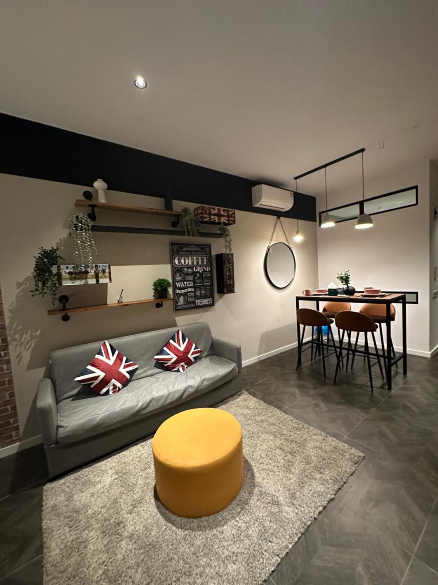 Skyline Homes By Scarletz Suites Klcc Κουάλα Λουμπούρ Εξωτερικό φωτογραφία
