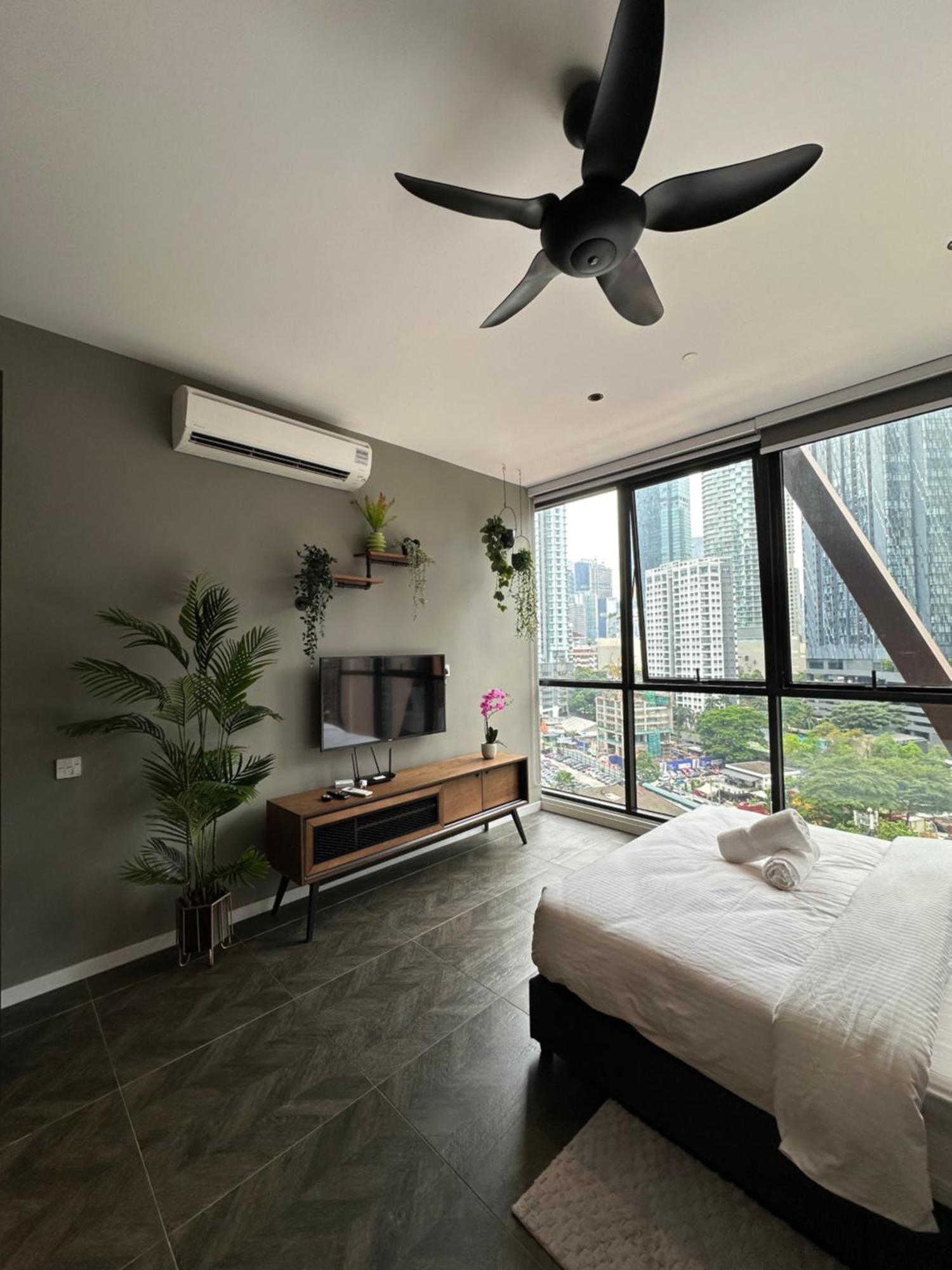 Skyline Homes By Scarletz Suites Klcc Κουάλα Λουμπούρ Εξωτερικό φωτογραφία