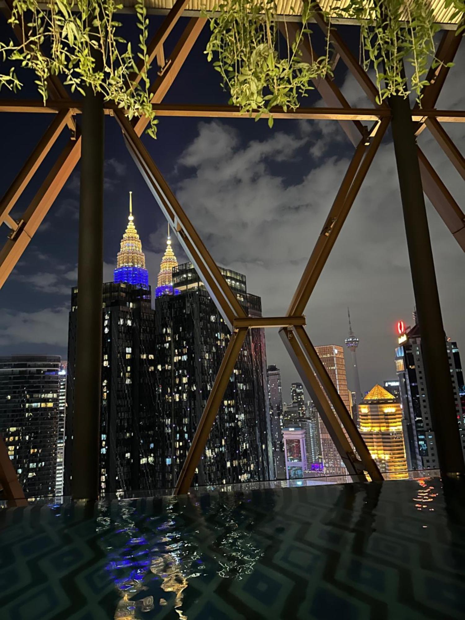 Skyline Homes By Scarletz Suites Klcc Κουάλα Λουμπούρ Εξωτερικό φωτογραφία